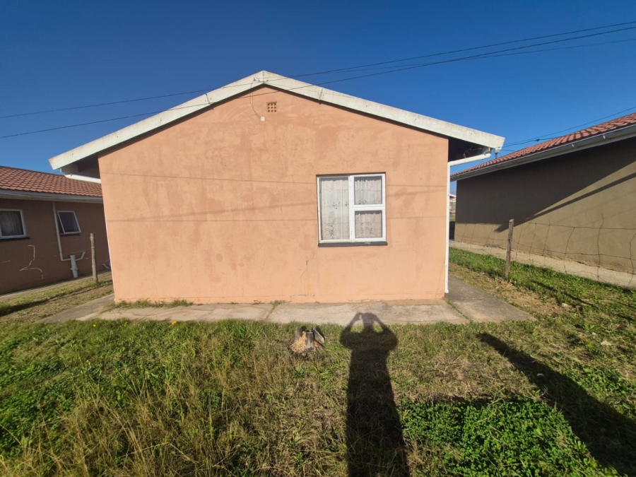2 Bedroom Property for Sale in Bethelsdorp Eastern Cape